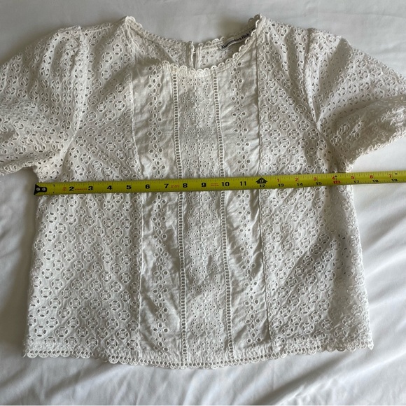 Abercrombie & Fitch Eyelet Embroidered Button Up Back Puff Sleeve Blouse - Picture 11 of 12